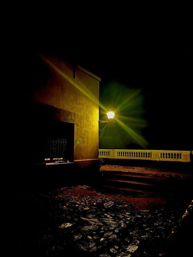Posada San Gabriel Колония-дель-Сакраменто Экстерьер фото